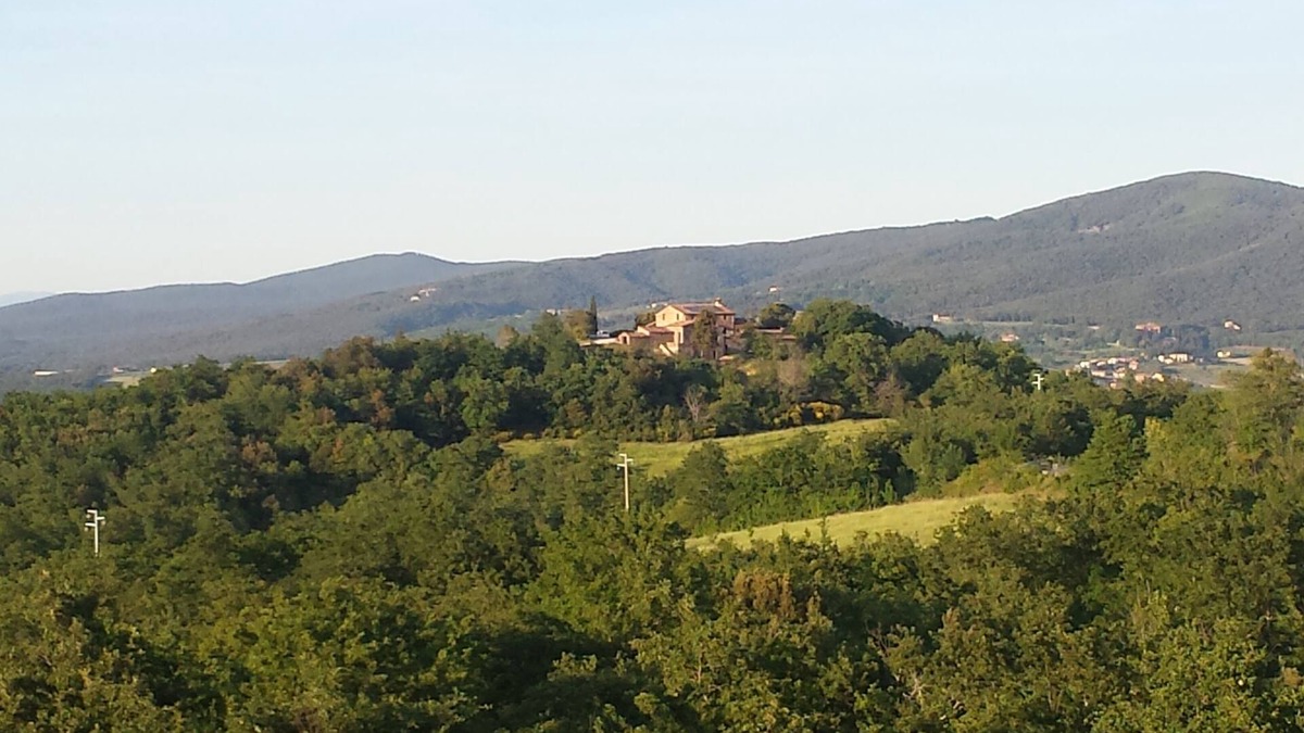 San Macario In Monte Apartment | HILLTOP APARTMENT WITH GREAT WIEW BETWEEN SIENA AND VOLTERRA