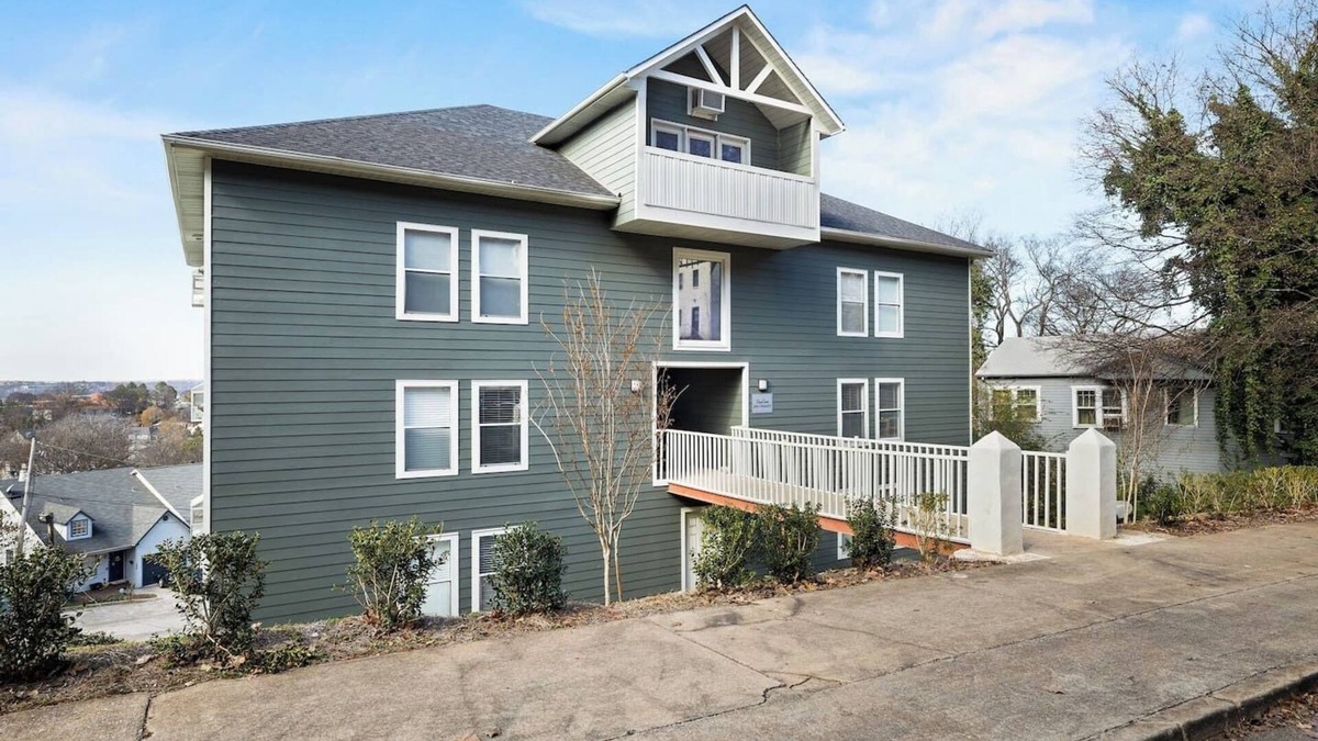 Five Points South Condo | Hilltop Haven - Big Groups/King Beds/Free Parking