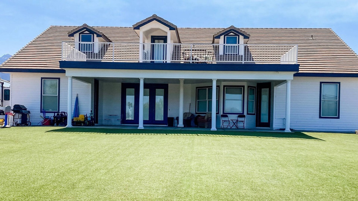 Apache Junction House | Hilltop Haven- Spacious family home with views