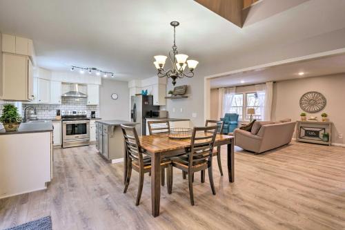 Apple Valley House | Hilltop Home Inside of Apple Valley!