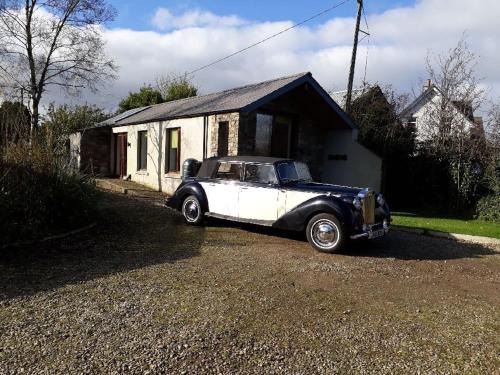 Holywood House | Hilltop Lodge