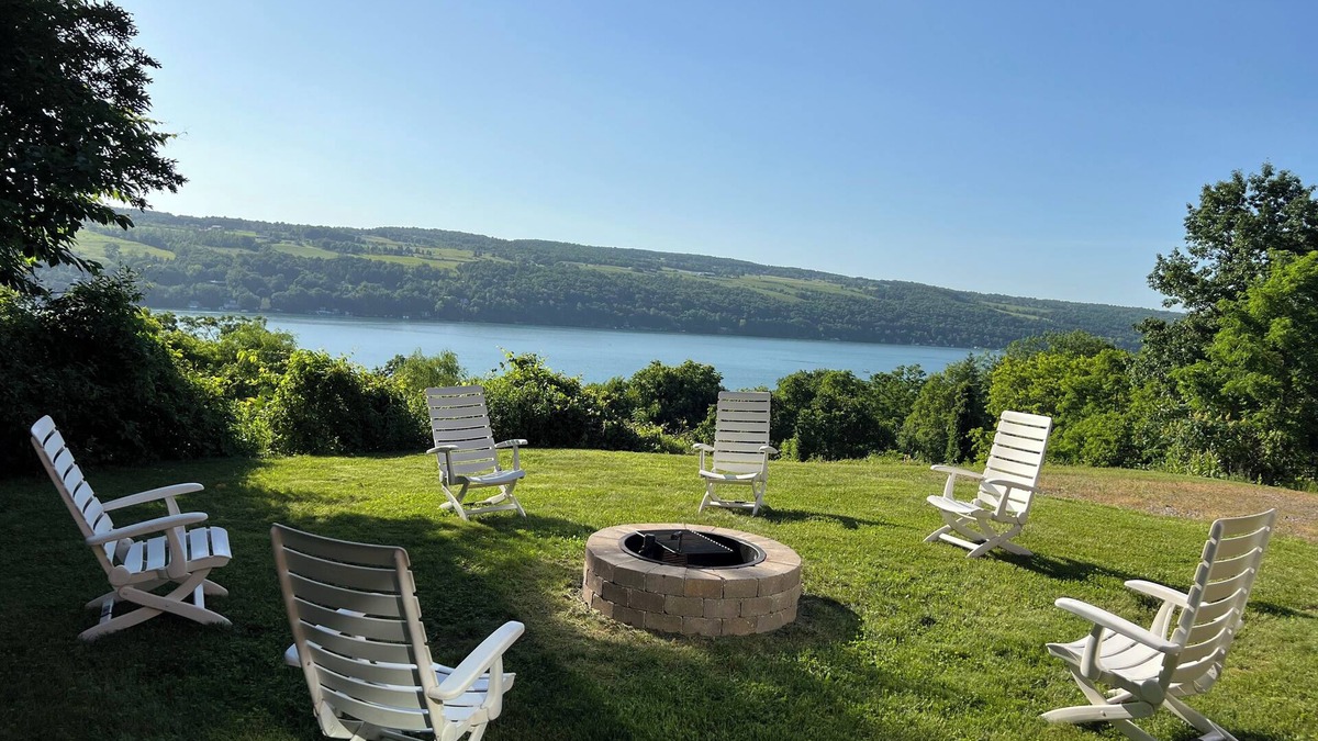 Hammondsport Cabin | Hilltop on Keuka - Your Perfect Lakeview Getaway