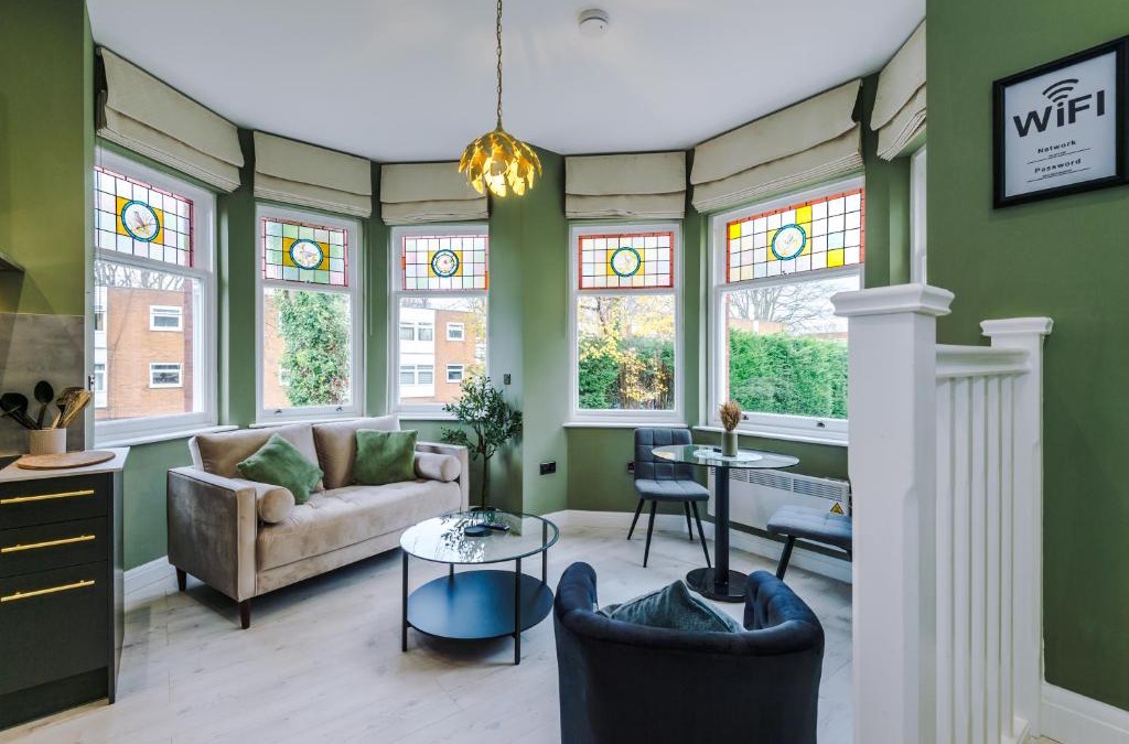 Offerton Apartment | Hilltop Serviced Apartments - Stockport