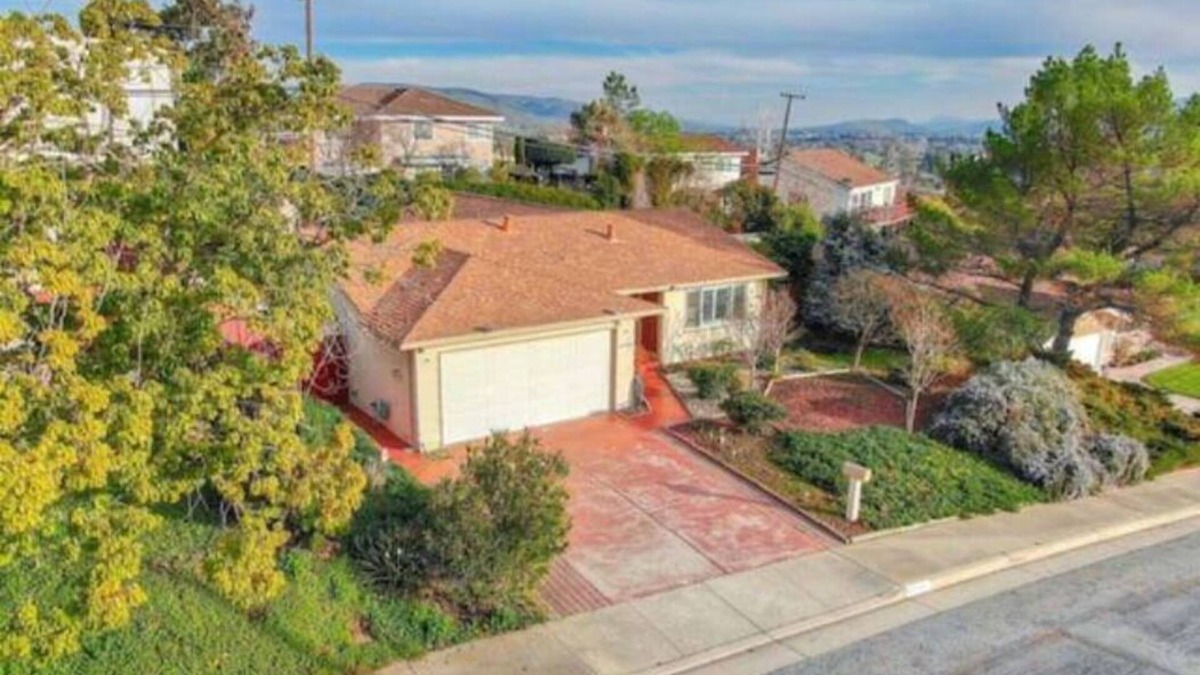 South San Jose House | Hilltop view 1-bedrooms single family big backyard