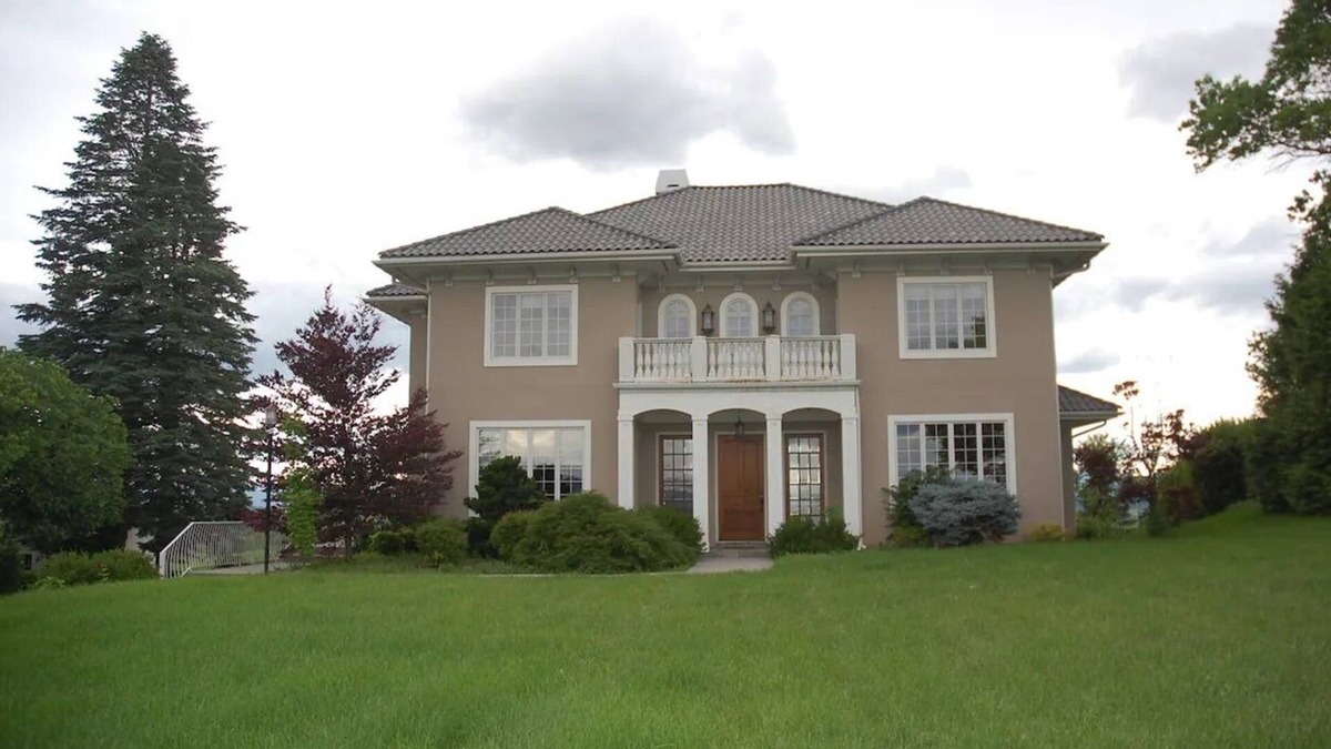 Harrisonburg House | Hilltop View house. Stylish 4 bedroom luxury home with 360 degree views