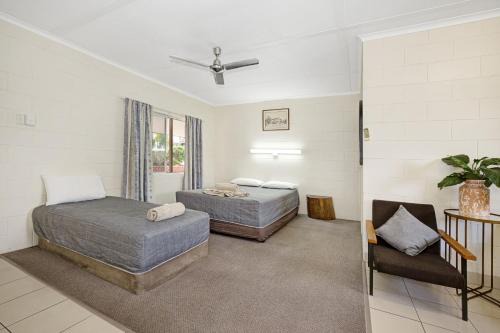 Richmond Hill Hotel | Hillview Motel Charters Towers QLD