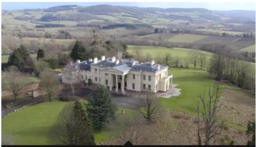 Monmouth Bed & Breakfast | Hilston Park