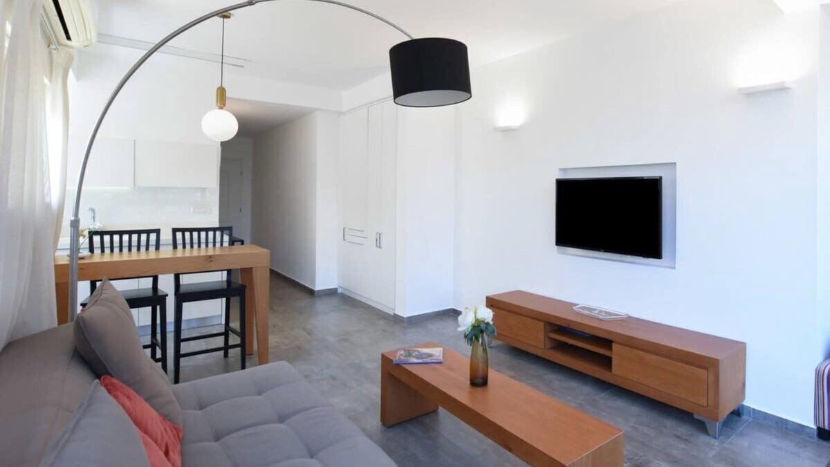 Old North Apartment | Hilton Area 2BR by HolyGuest