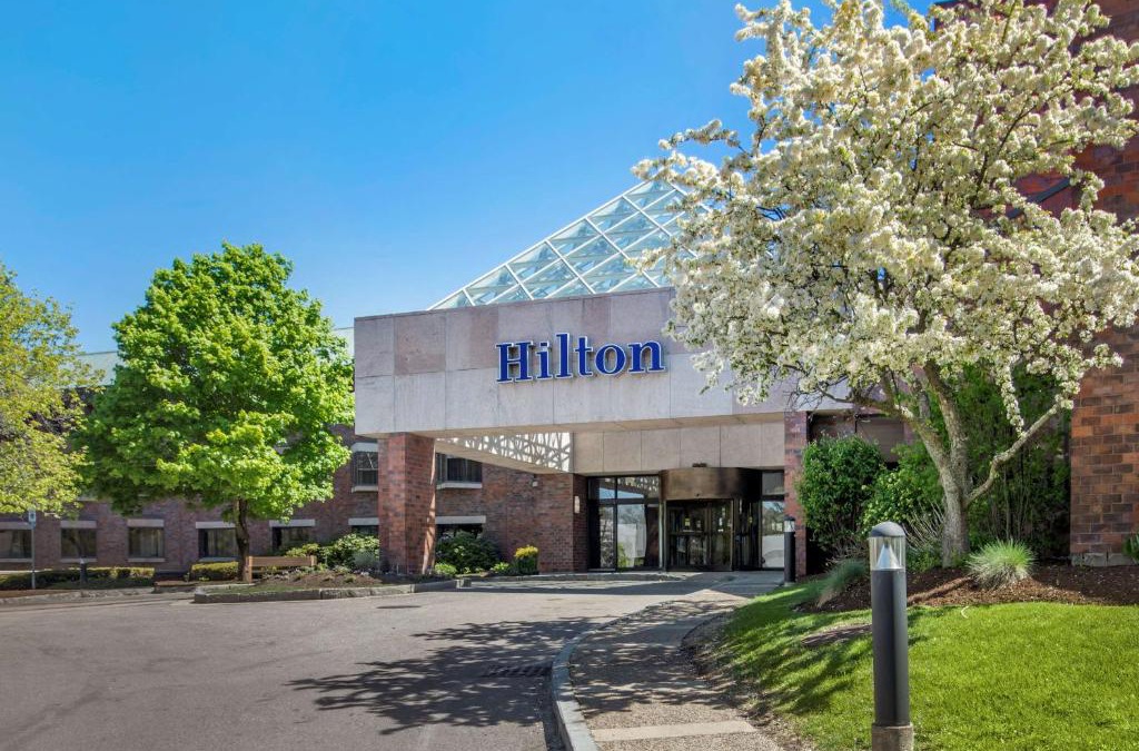 Dedham Hotel | Hilton Boston Dedham