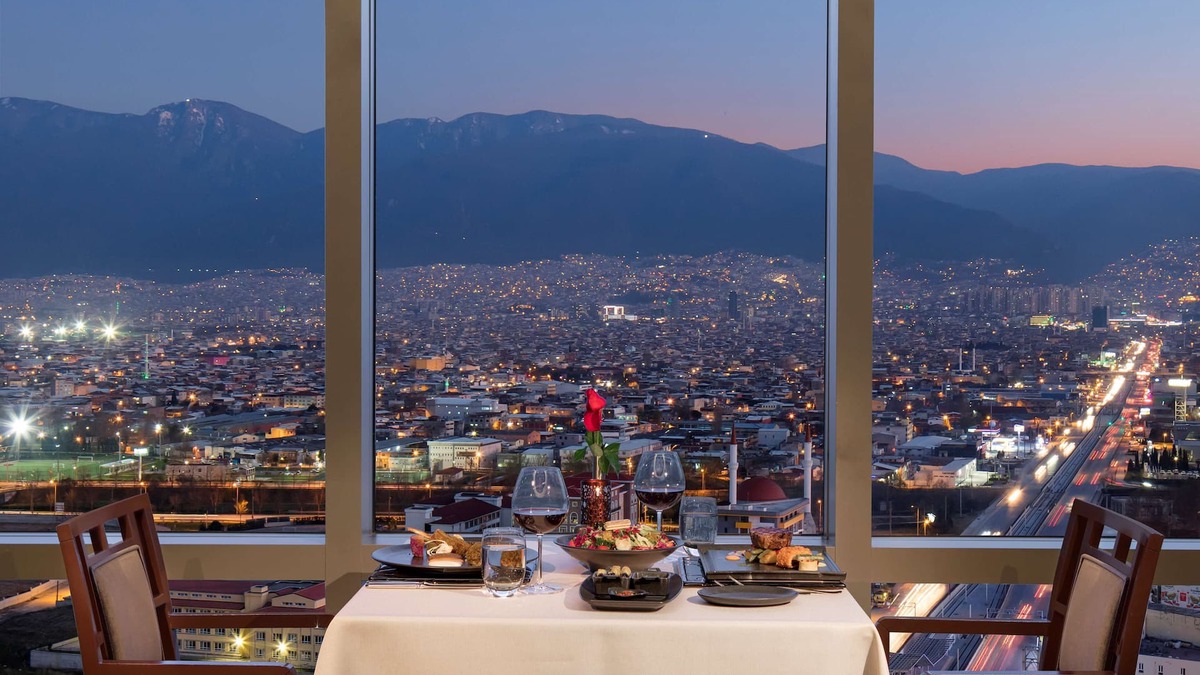 Osmangazi Hotel | Hilton Bursa Convention Center & Spa