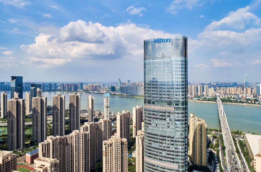 Yue Lu Hotel | Hilton Changsha Riverside