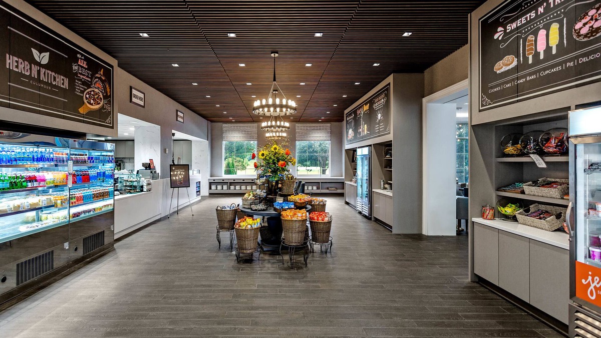 Easton Hotel | Hilton Columbus at Easton