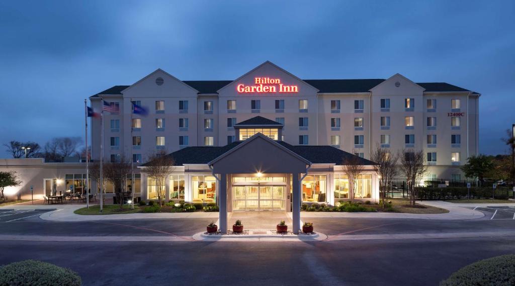 McNeil Hotel | Hilton Garden Inn Austin North