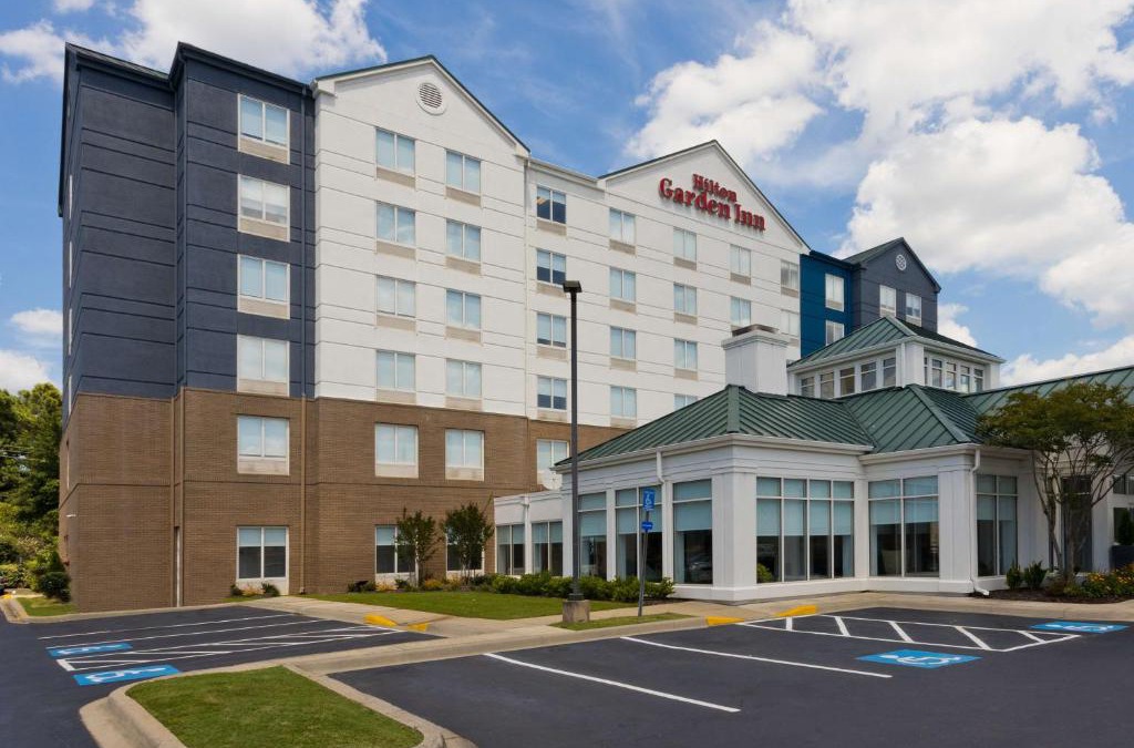 Homewood Hotel | Hilton Garden Inn Birmingham/Lakeshore Drive