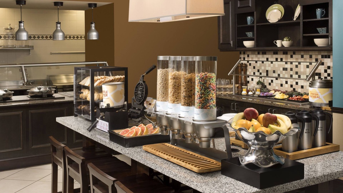 Mount Mourne Hotel | Hilton Garden Inn Charlotte/Mooresville