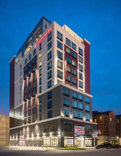 Iowa City Hotel | Hilton Garden Inn Iowa City Downtown University