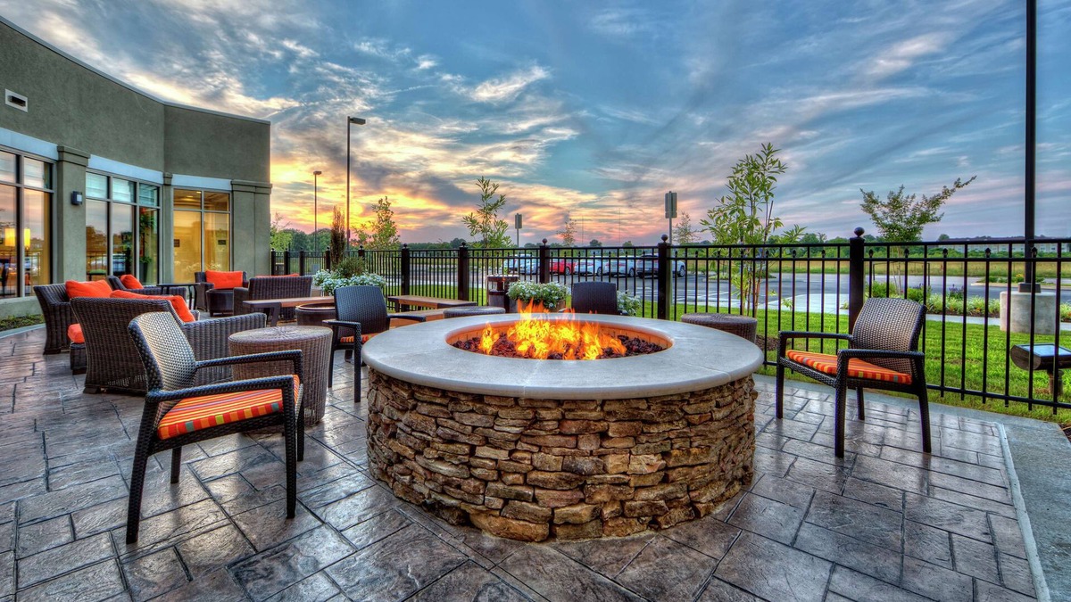 Cordova Hotel | Hilton Garden Inn Memphis/Wolfchase Galleria