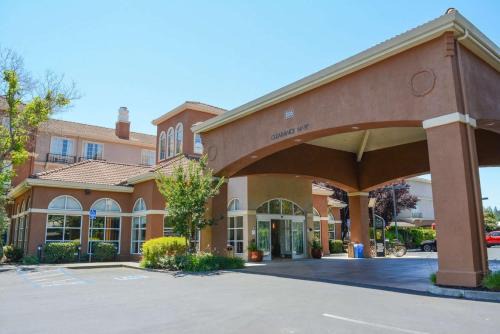 Napa Hotel | Hilton Garden Inn Napa
