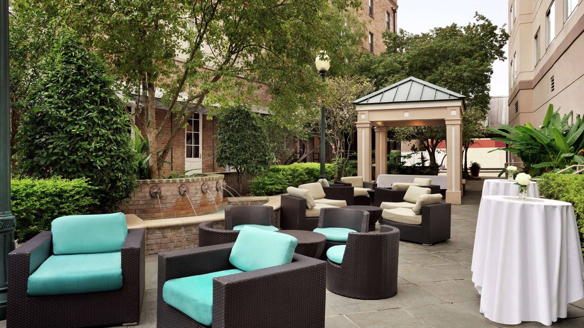 Arts/Warehouse District Hotel | Hilton Garden Inn New Orleans Convention Center