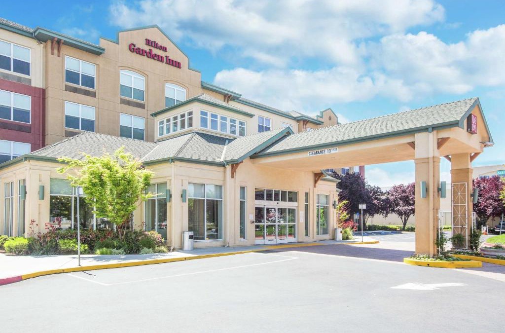San Leandro Hotel | Hilton Garden Inn Oakland/San Leandro