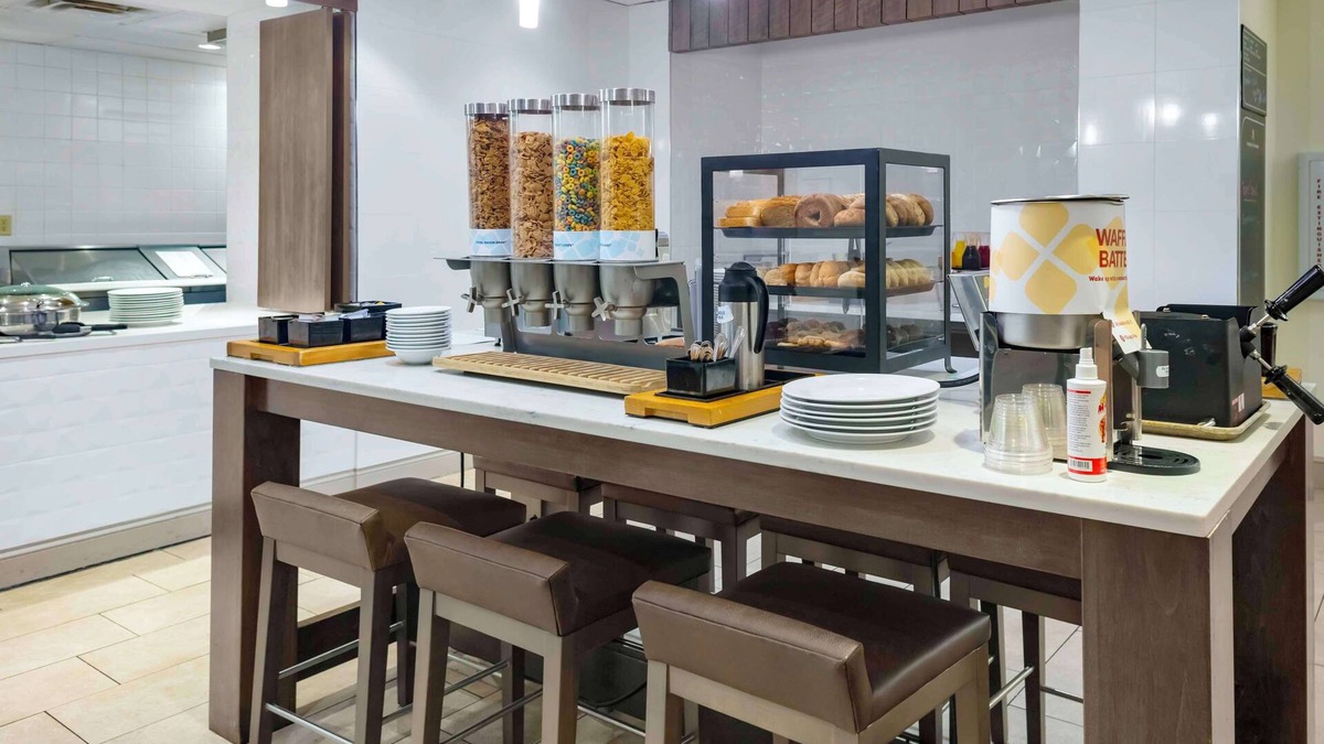 Roanoke Rapids Hotel | Hilton Garden Inn Roanoke Rapids