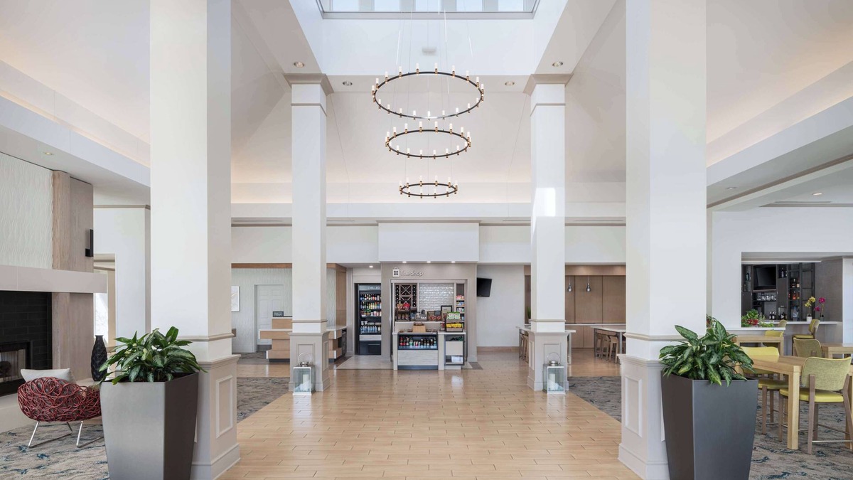 St. Charles Hotel | Hilton Garden Inn St. Charles