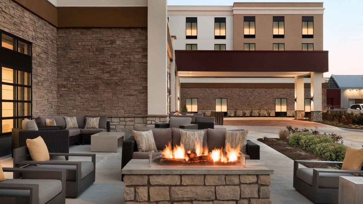 Newtown Square Hotel | Hilton Garden Inn Newtown Square Radnor