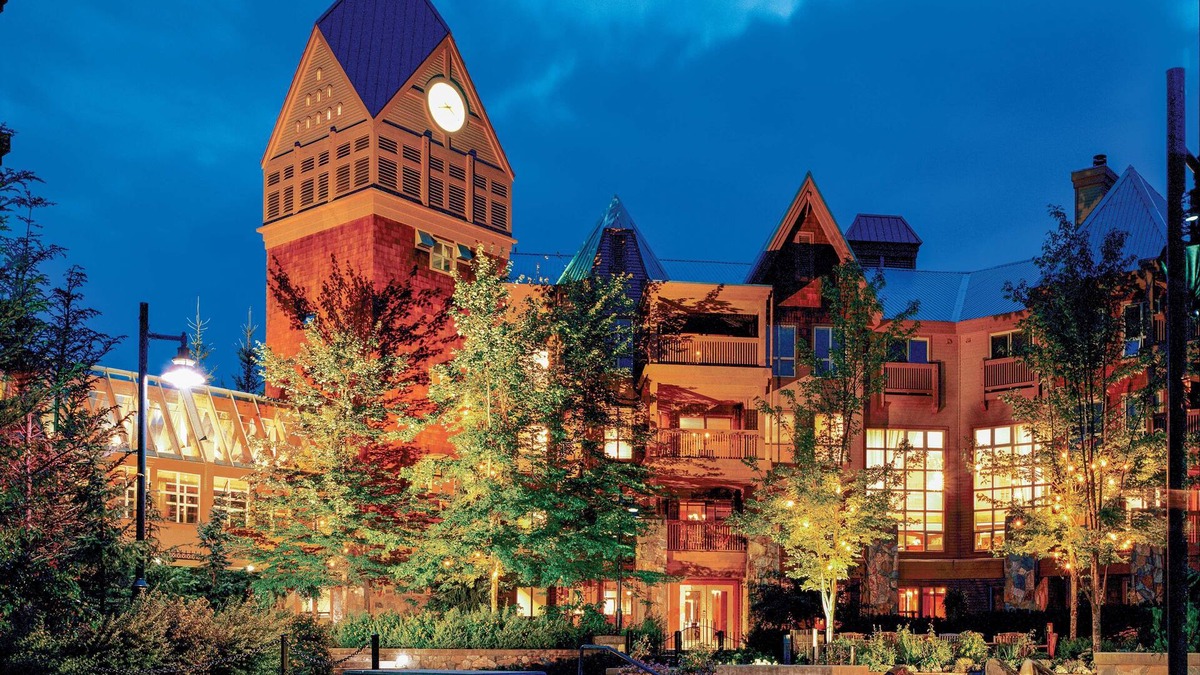 Blackcomb Hotel | Hilton Grand Vacations Club Whistler