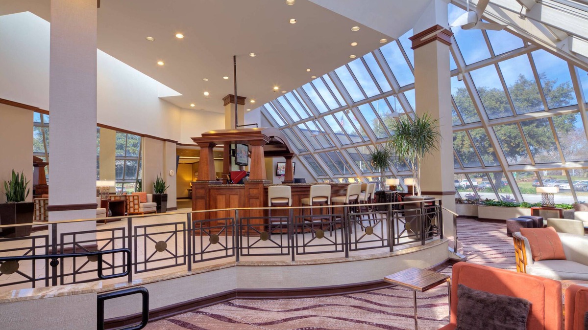 Westchase Hotel | Hilton Houston Westchase
