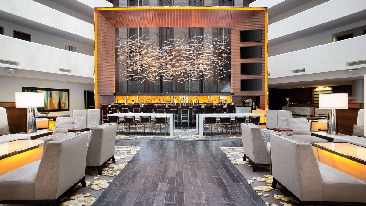 McLean Hotel | Hilton McLean Tysons Corner