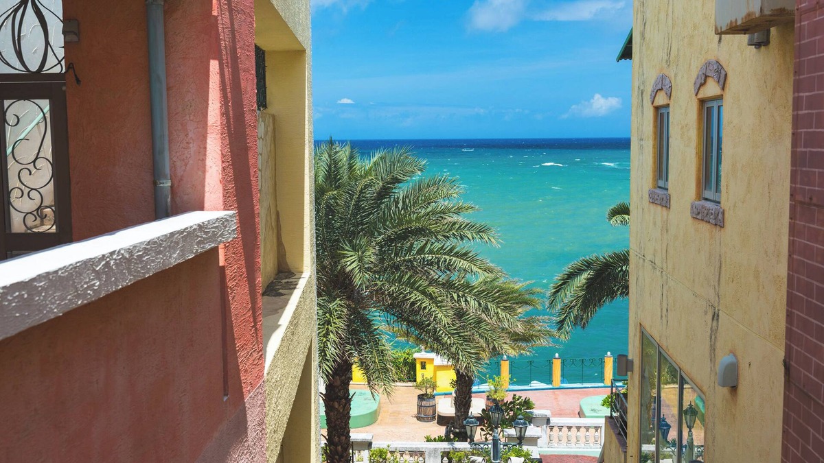 Mihama Resort | Hilton Okinawa Chatan Resort