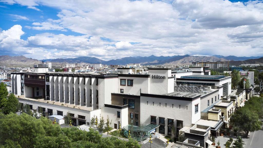 Samzhubze District Hotel | Hilton Shigatse