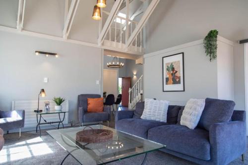 Rotorua House | Hinemoa Haven