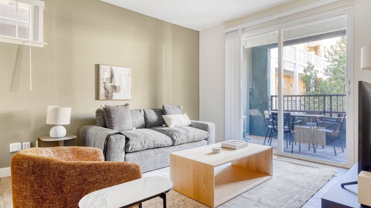 Sunnyvale Apartment | Hip Sunnyvale 1BR w/Pool, A/C & W/D, nr highways, by Blueground