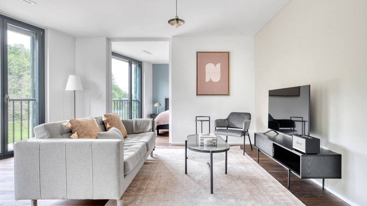 Wollishofen Apartment | Hip Wollishofen 2.5 Room w/W/D & Storage, near Market, by Blueground