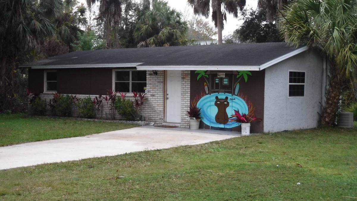 Homosassa House | Hippohead Casita Pets stay free bring your Humans!