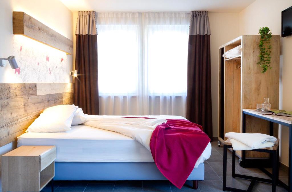 Arpuilles Hotel | Hirondelle Locanda