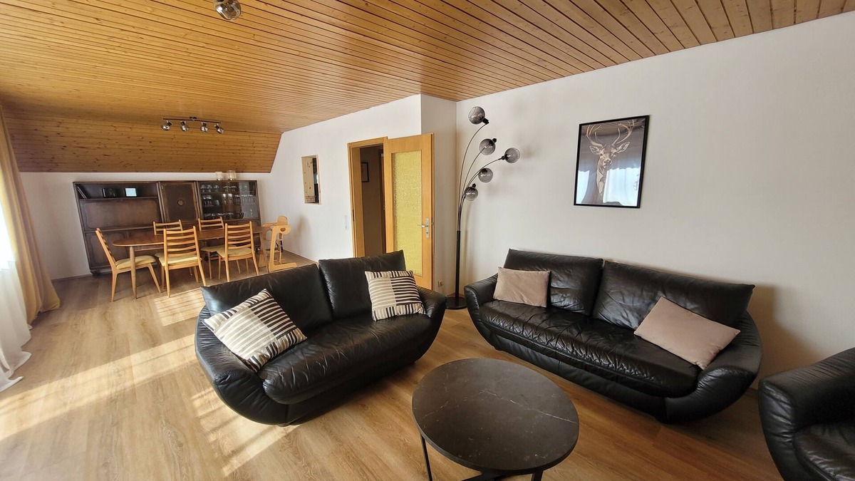 Lossburg Apartment | Hirschstube Black Forest