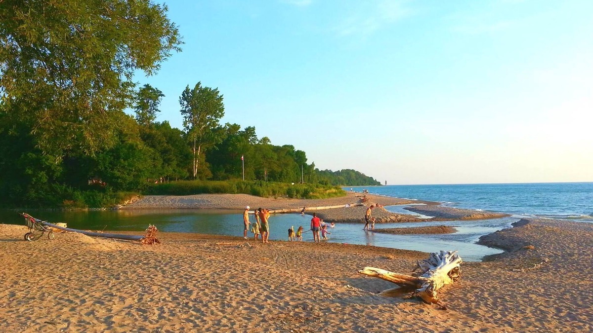 Port Albert House | Historic Inn Vacation Rental