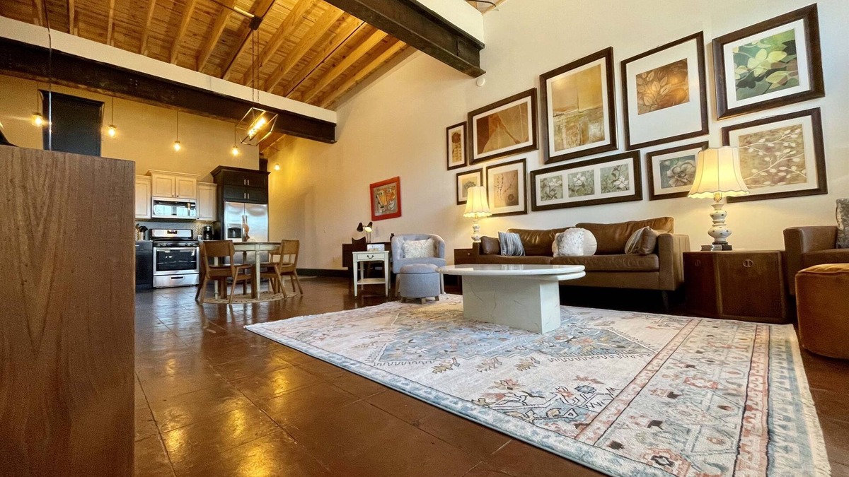 Mountain Home Apartment | Historic 1 bd/br in 1920's Chevy Dealership apt. 4