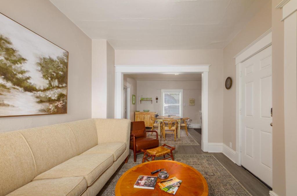 West Central Apartment | Historic 3 Bed 1 bath Near Downtown Spokane