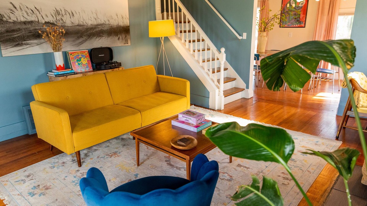 Clarkston Cottage | Historic 4-bedroom cottage with modern updates.