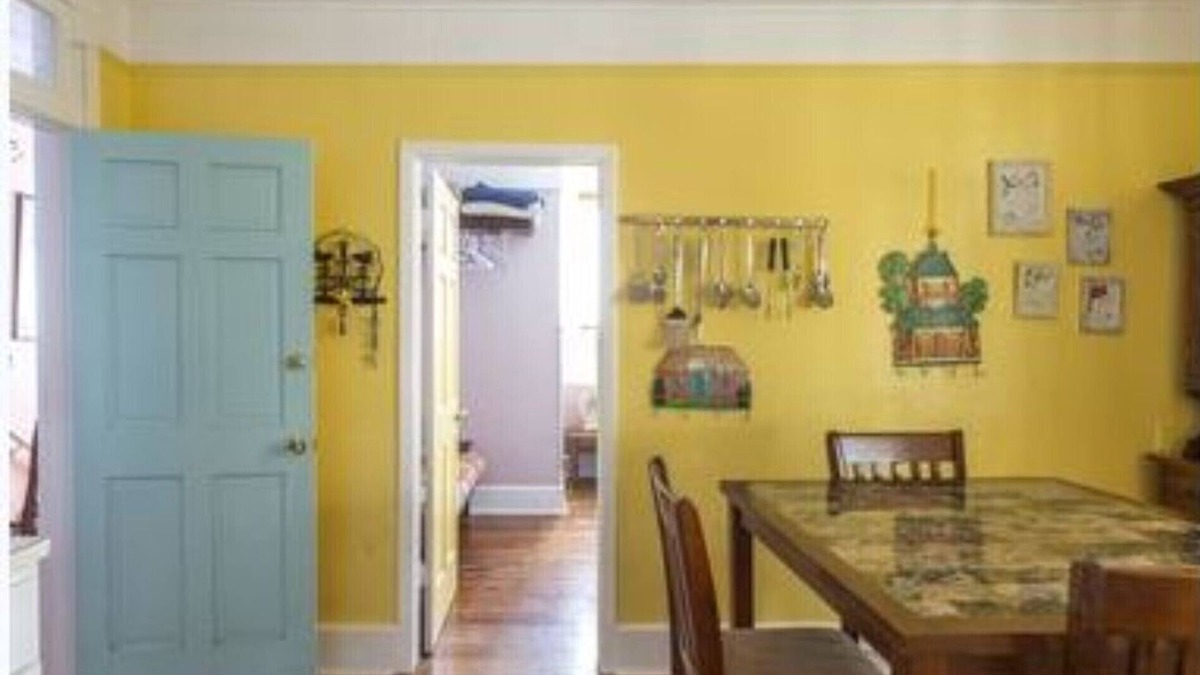 Pass-a-Grille Condo | Historic 8th Ave, 5 Bedroom, Pass-a-Grille, 1-Min From Beach, Sleeps 16