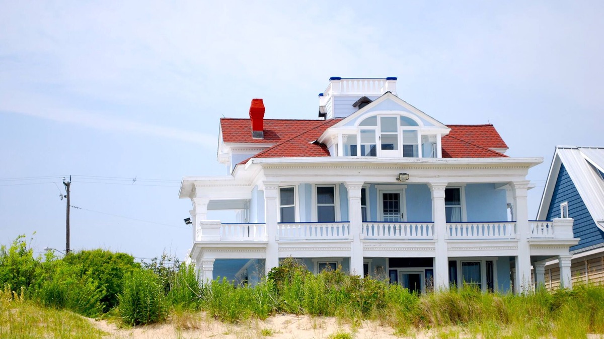 Willoughby Spit House | Historic Beachfront Home With Stunning Views Of The Chesapeake Bay!