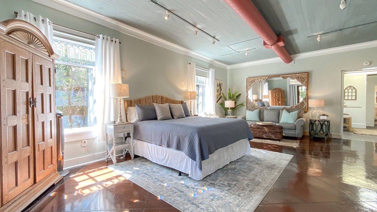 Historic Downtown Apalachicola Cottage | Historic Carriage House in Charming Apalachicola