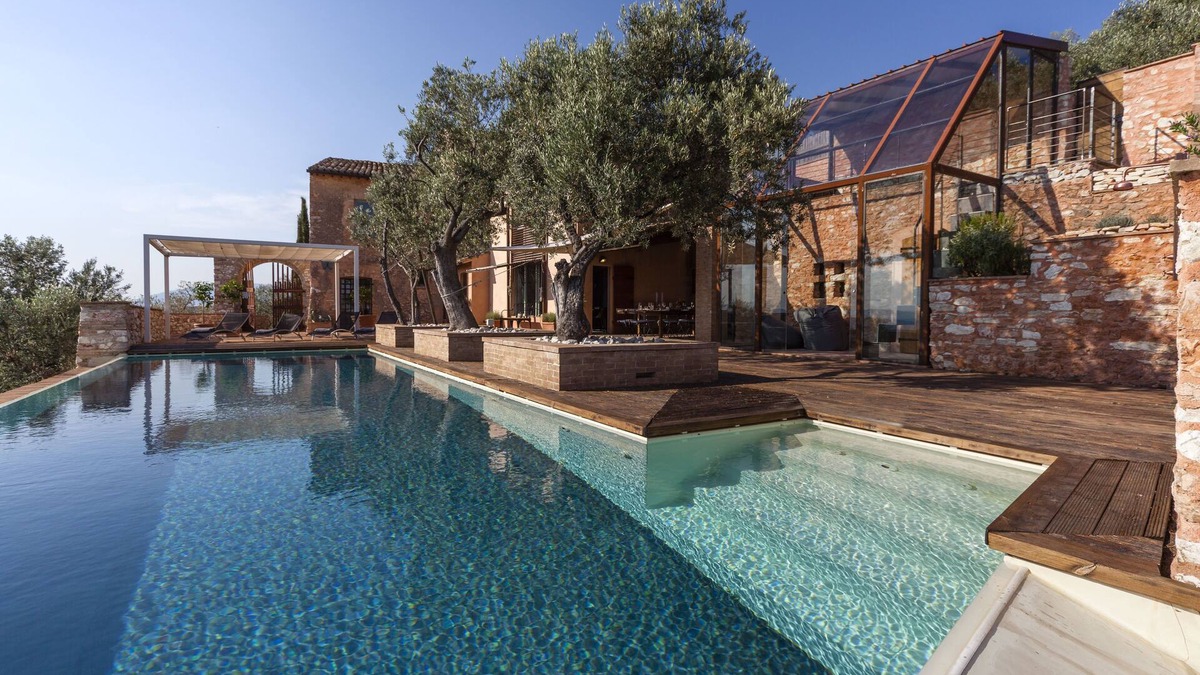 Trevi Villa | Historic country villa, contemporary interiors. Infinity pool. Air conditioning