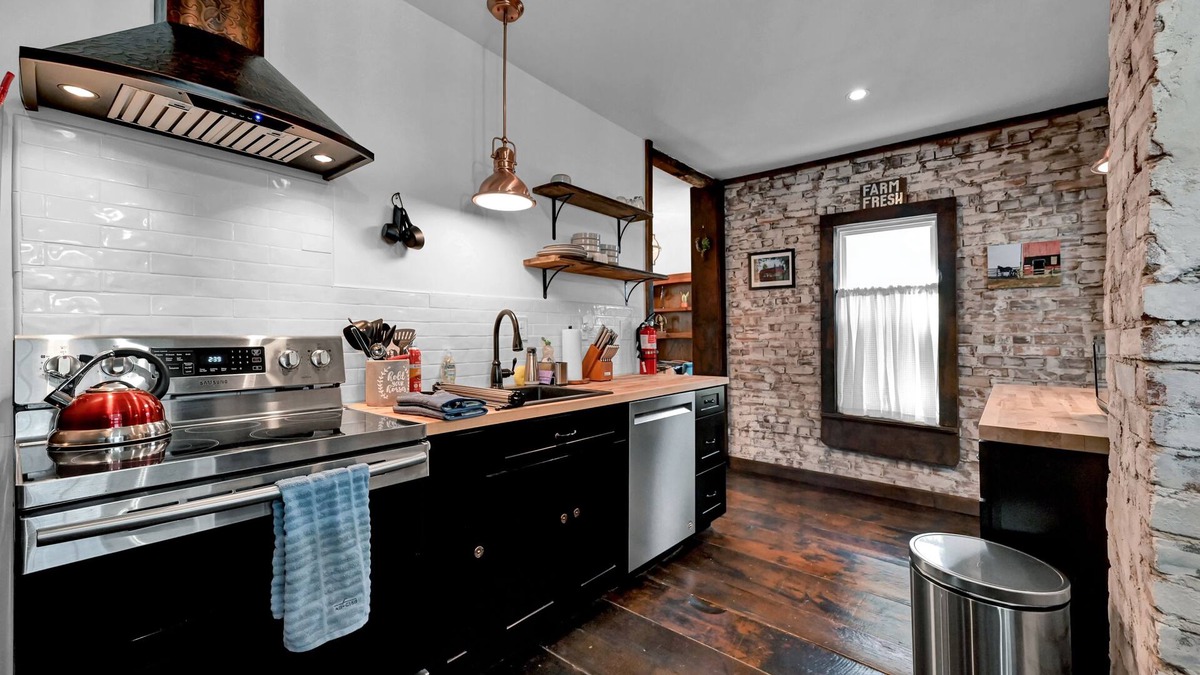 Gettysburg House | Historic Downtown. 3 BR, 2.5bath, Walking Distance to Restaurants Shops,Skiing.