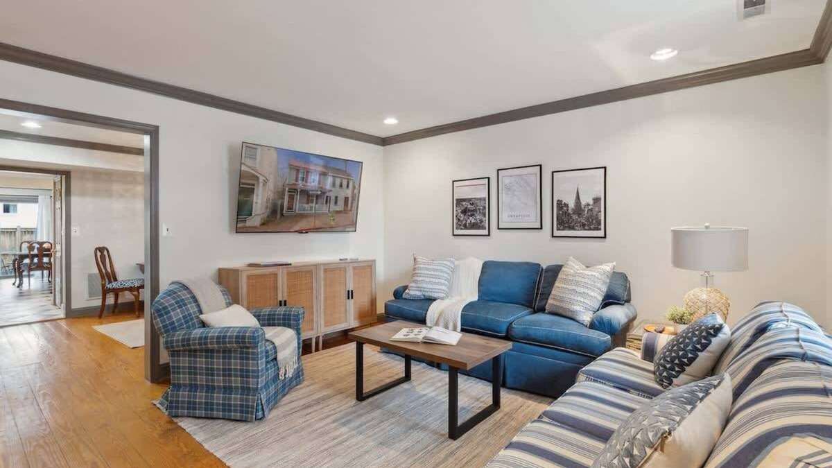 Historic District House | Historic Downtown Annapolis Gem