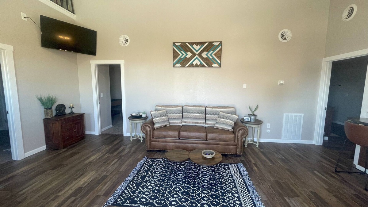 Santa Rita House | Historic downtown Cut Bank home. Centrally located-close to entertainment.