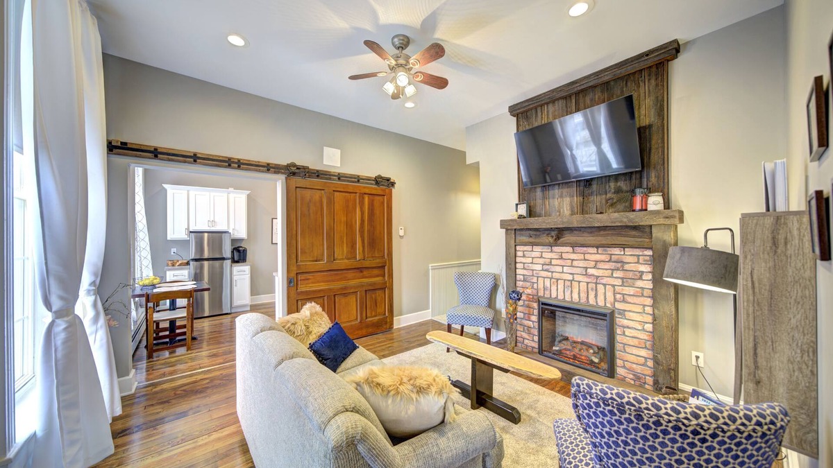 White Mills Apartment | Historic Downtown Hawley Loft